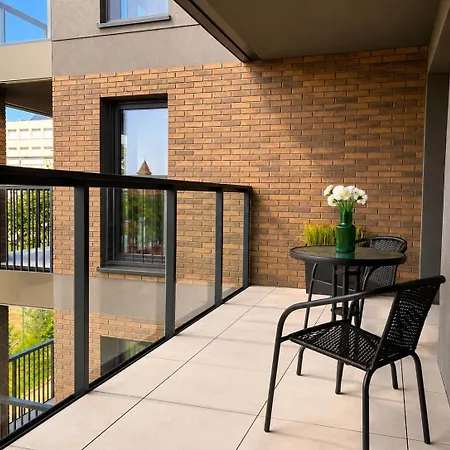 Apartment White Glove Wyzwolenia Widok Na Zamek